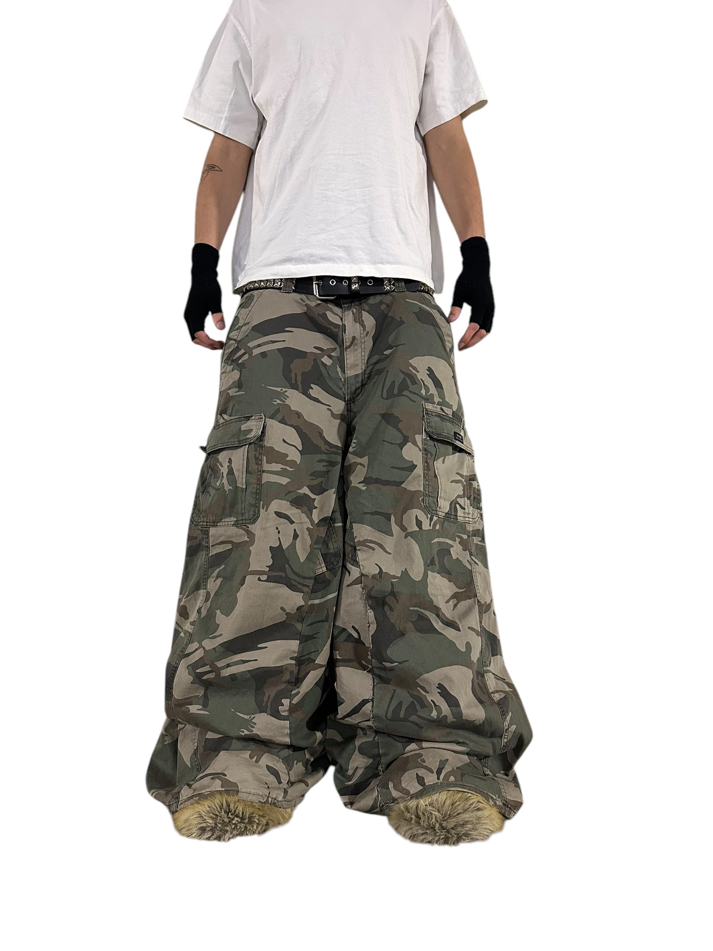 M2 camo pants