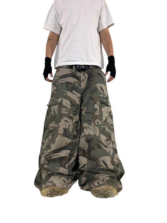 M2 camo pants
